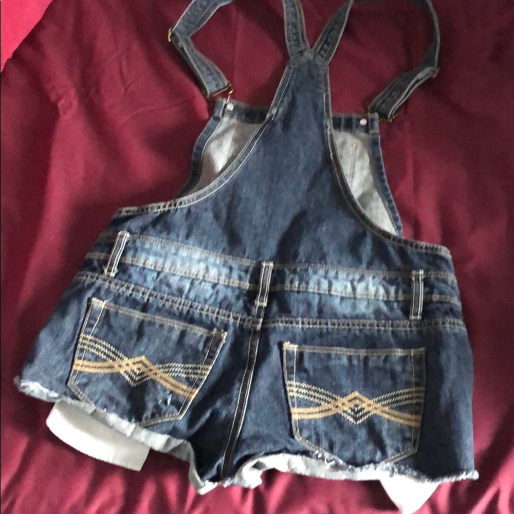 Short overalls - Picture 2 of 2